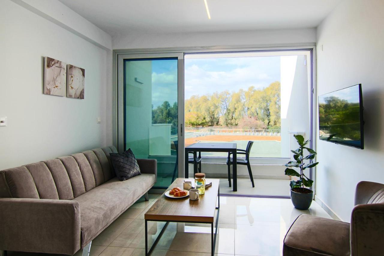 Phaedrus Living - Seaside Executive Flat Harbour 202 Apartment Paphos Exterior photo